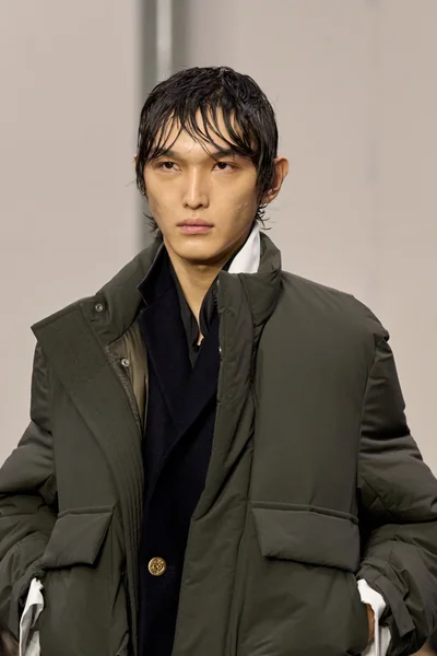 Look 142